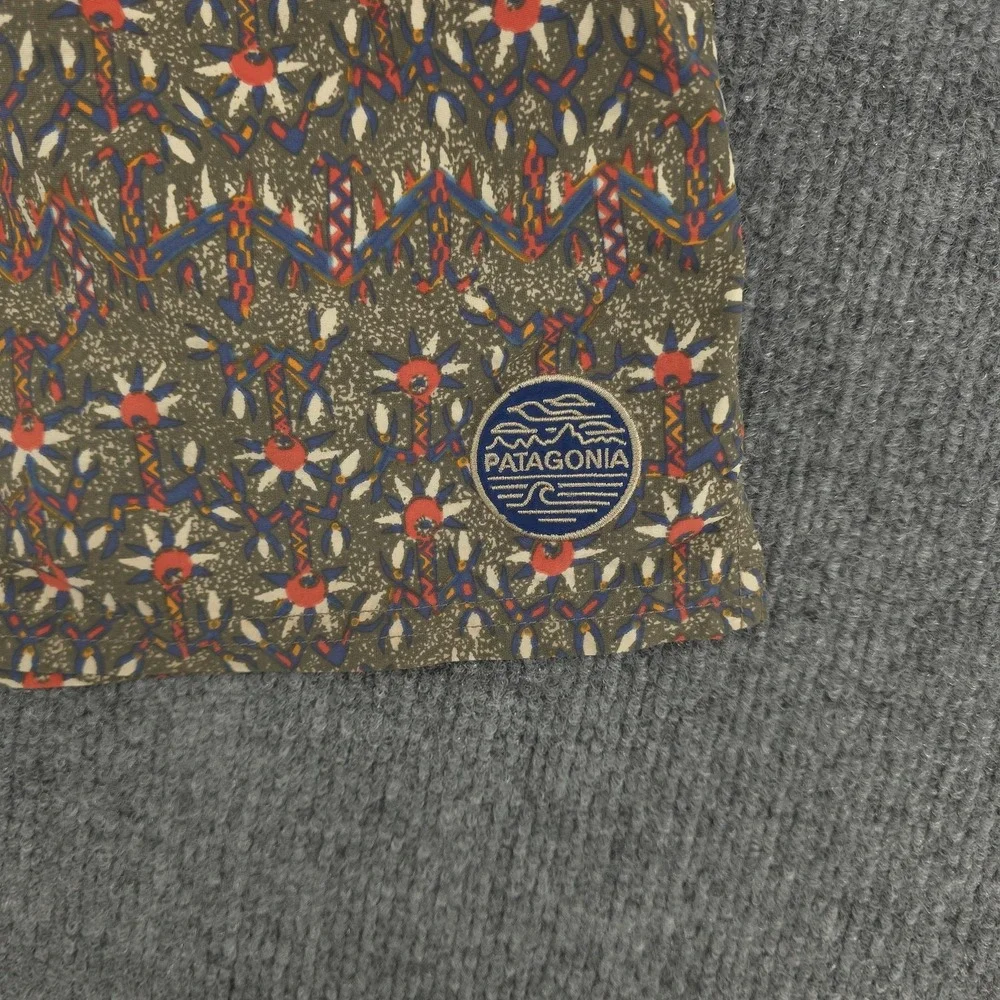 Patagonia Swim Shorts Mens M‎ Floral Print Elastic Waist Mesh Lined Surf Beach